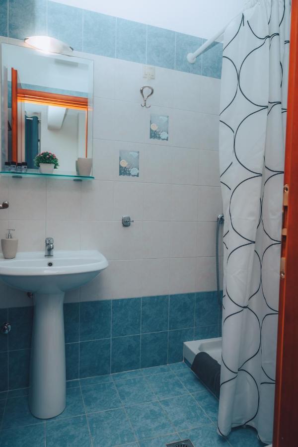 Olympiakí Aktí Dionysos Rooms المظهر الخارجي الصورة