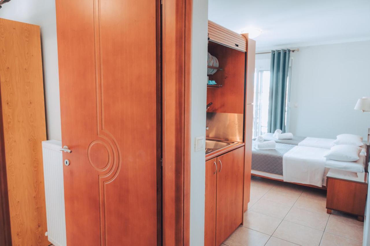 Olympiakí Aktí Dionysos Rooms المظهر الخارجي الصورة