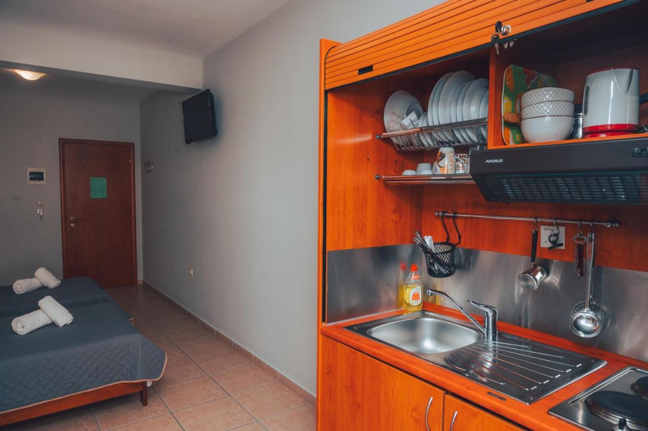 Olympiakí Aktí Dionysos Rooms المظهر الخارجي الصورة